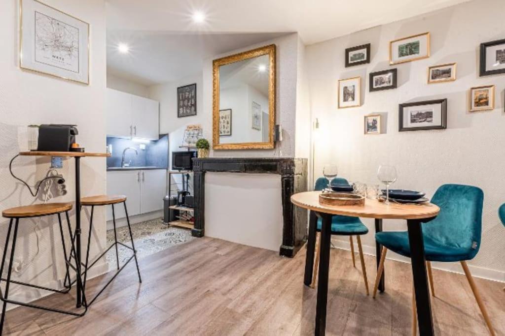 Apartamento La Petite Escale Metz Exterior foto